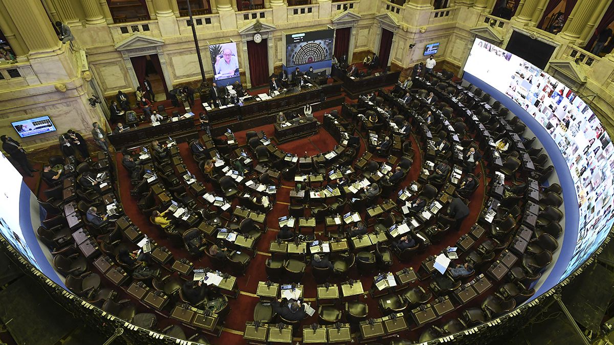 Senadores Y Diputados Nacionales Recibirán Un Aumento Del 30% - Sol ...